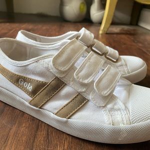 Gola sneakers